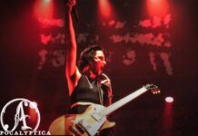 Apocalyptica ja Lzzy Hale julkaisivat yhteisen singlen ja videon ”Talk To Me”