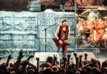 Iron Maidenin Adrian Smith muistelee Clive Burria