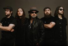 Phil Campbell & The Bastard Sons julkaisi version Motörheadin 40 vuotta täyttäneestä klassikosta ”Ace Of Spades” sekä musiikkivideon ”Born To Roam”