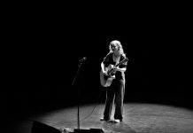 Anneke Van Giersbergen: Darkest Skies Acoustic Tour @Tampere-talo 18.10.2022.