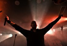 Valtakuntien, viisauden ja mustapartojen liitto: Bloodbound, Altaria & Captain Black Beard @Yo-talo, Tampere 15.10.2022.