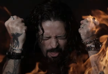 Ronnie Romero julkaisi uuden videon Masterplan-kappaleesta ”Kind Hearted Light”