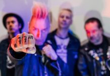 77:n ”Kaadun” kunnioittaa historian oikealla puolelle olevia