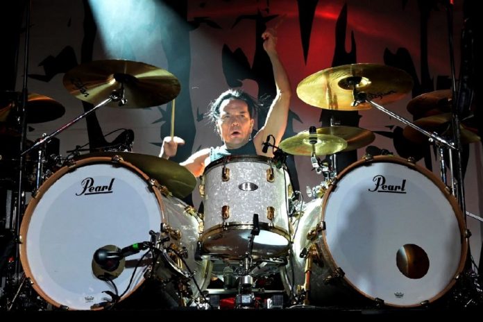 Jussi69 n Perustama Rock baari The Riff T ytt 10 Vuotta Metalliluola