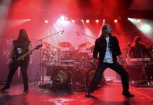 Arion aloittaa viidennen studioalbuminsa syklin Hurricane-singlellä – Bändi Eurooppaan syksyllä Gloryhammerin kanssa, uusi albumi tulossa ensi vuonna