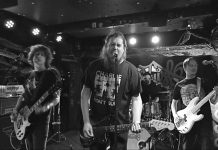 Miltä Kivesveto Go Go kuulostaa elävänä? Vastaus selviää hommaamalla live-kasetin