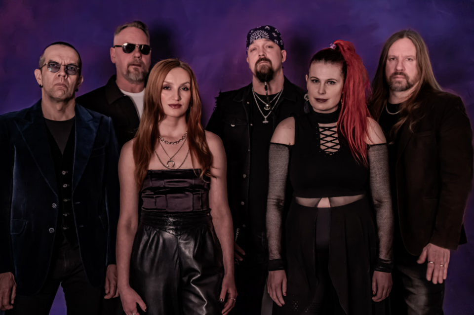 Mood metal -yhtye THEIAN julkaisi toisen singlensä ”Black Roses”